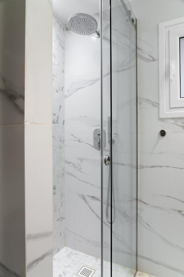 Glyfada Gallery Apartment Atenas Exterior foto